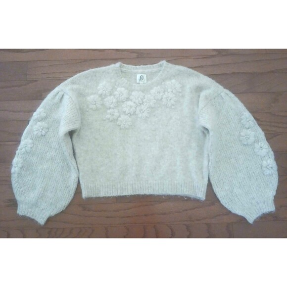 dRA Los Angeles Oversized Pullover Soft Beige Floral Trim Wide Balloon Sleeve XS - Picture 1 of 6